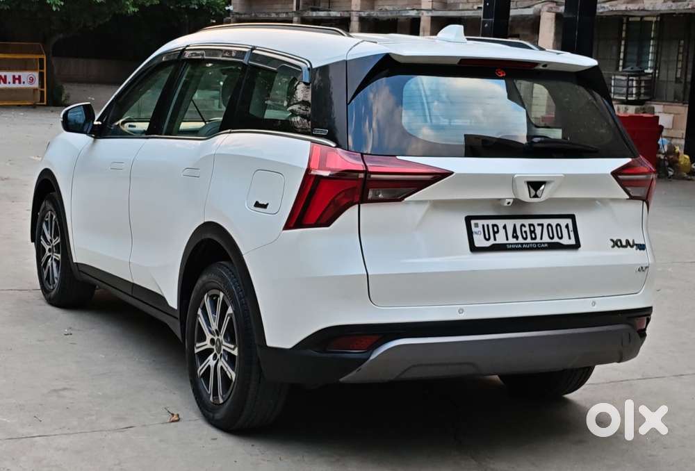 Mahindra Xuv700 2.2 Ax 7 Diesel At Str, 2024, Diesel