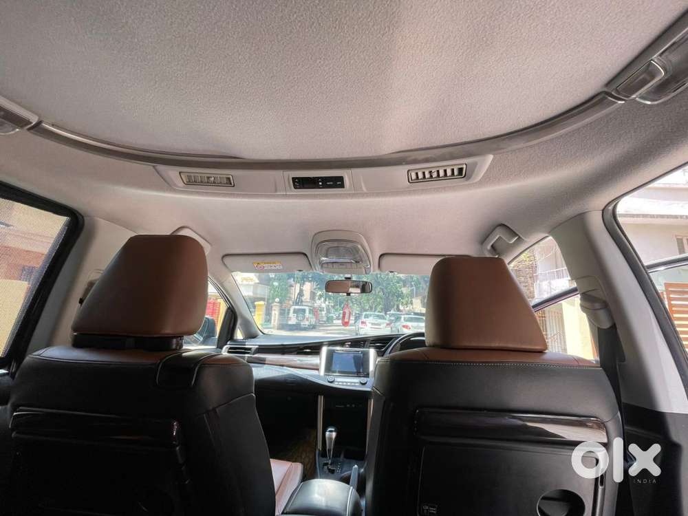 Toyota Innova Crysta 2.8z Automatic, 2018, Diesel