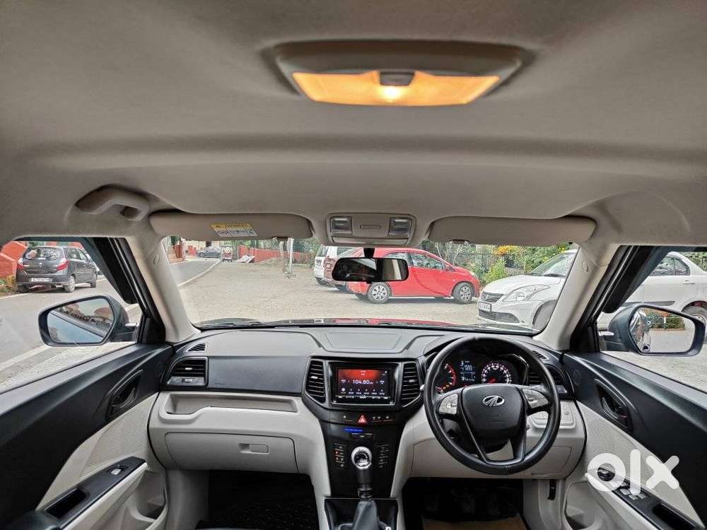 Mahindra Xuv300 W4, 2022, Petrol