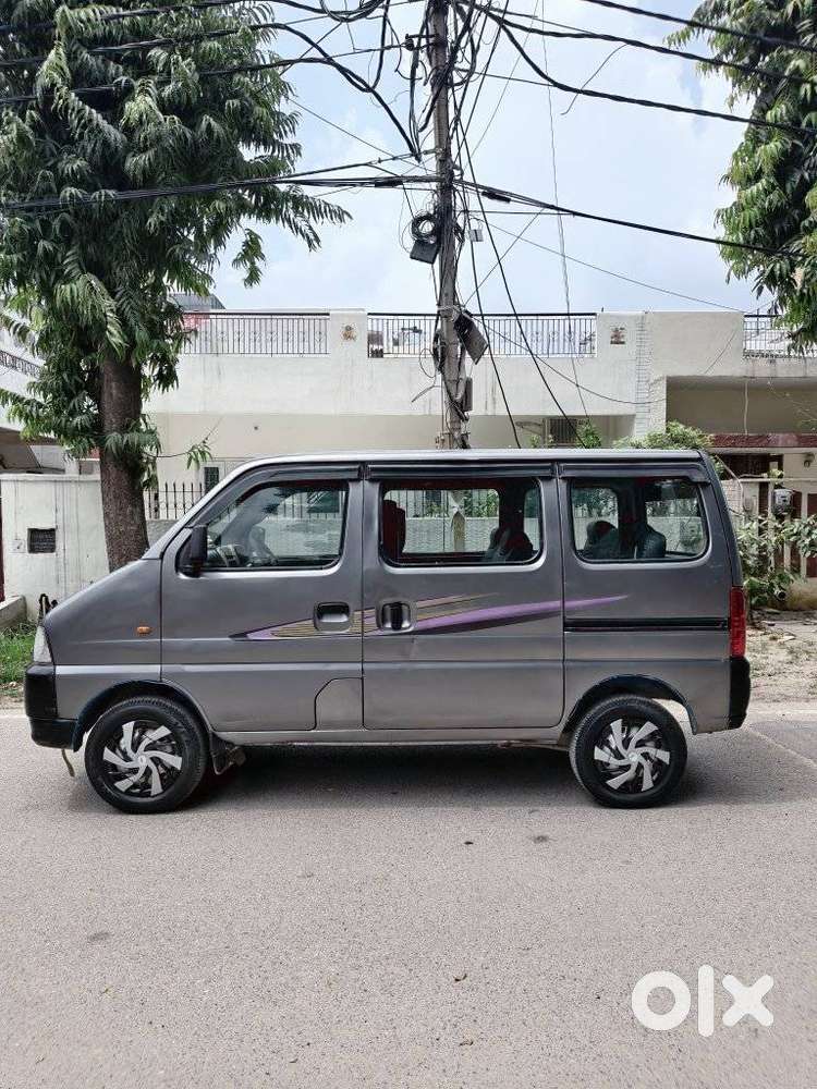 Maruti Suzuki Eeco Smiles 7 Seater Standard, 2018, Cng & Hybrids