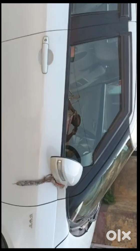 Maruti Suzuki Swift Dzire 2013