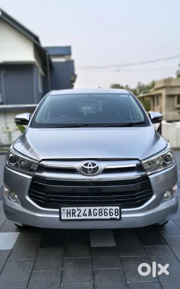 Toyota Innova Crysta 2016 Diesel 201000 Km Driven
