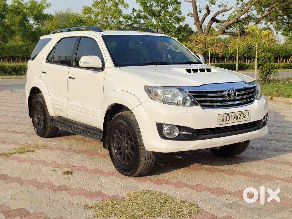 Toyota Fortuner 2011-2016 4x2 Manual, 2015, Diesel