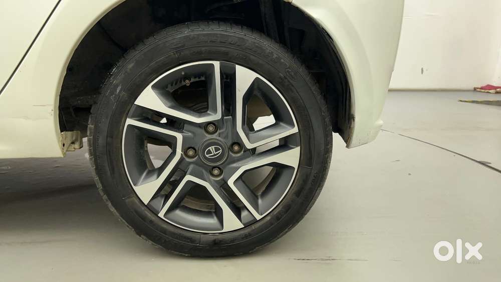 Tata Tiago Xza Plus, 2020, Petrol