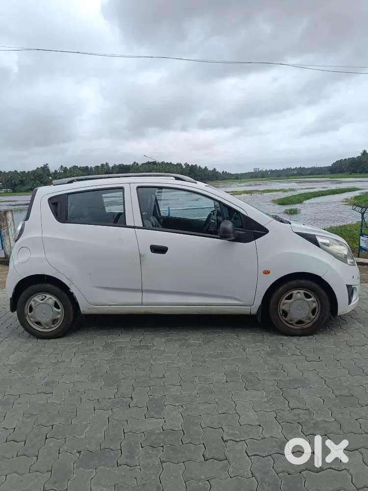 Chevrolet Beat Ls Petrol
