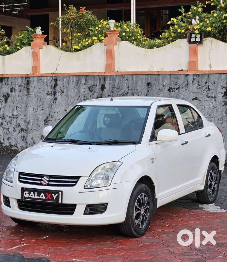 Maruti Suzuki Swift Dzire Lxi, 2012, Petrol