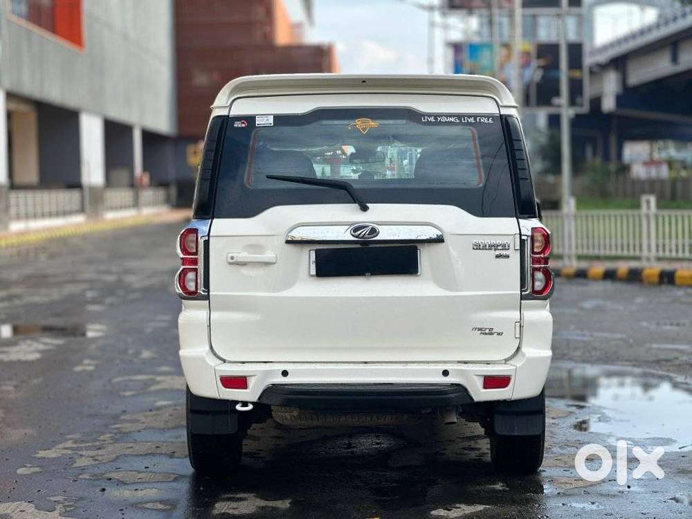 Mahindra Scorpio [2020-2022] 2.2 S11 2wd, 2022, Diesel