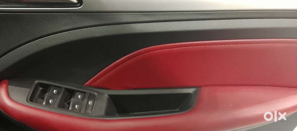 Mg Astor 1.5 Savvy Cvt S Red, 2021, Petrol