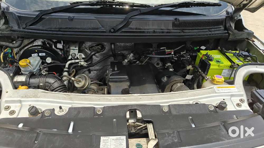Mahindra Tuv 300 2015 Diesel Good Condition
