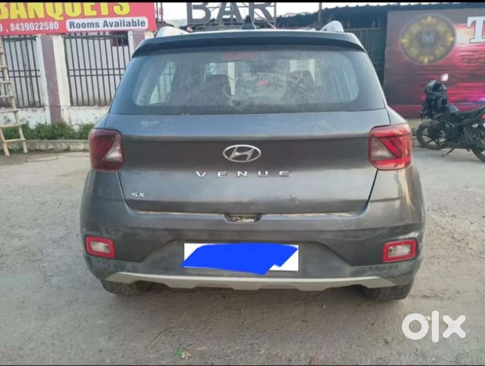 Hyundai Venue N Line 2019 Petrol 49000 Km Driven 
Price 4 Lakh 30 Thou