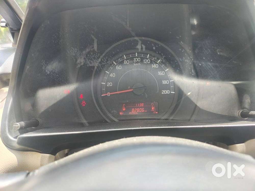 Maruti Suzuki Swift Dzire 1.3 Vxi, 2024, Cng & Hybrids