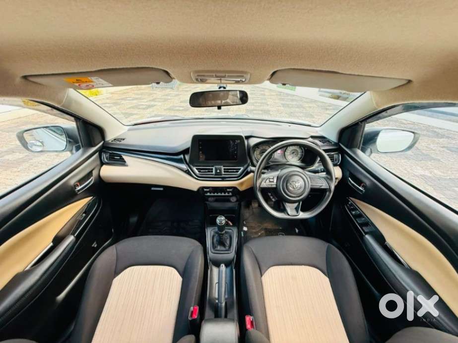 Toyota Glanza G(mt) Sg, 2022, Petrol