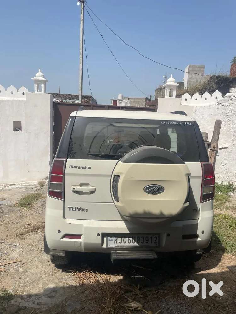 Mahindra Tuv 300 Diesel 2017