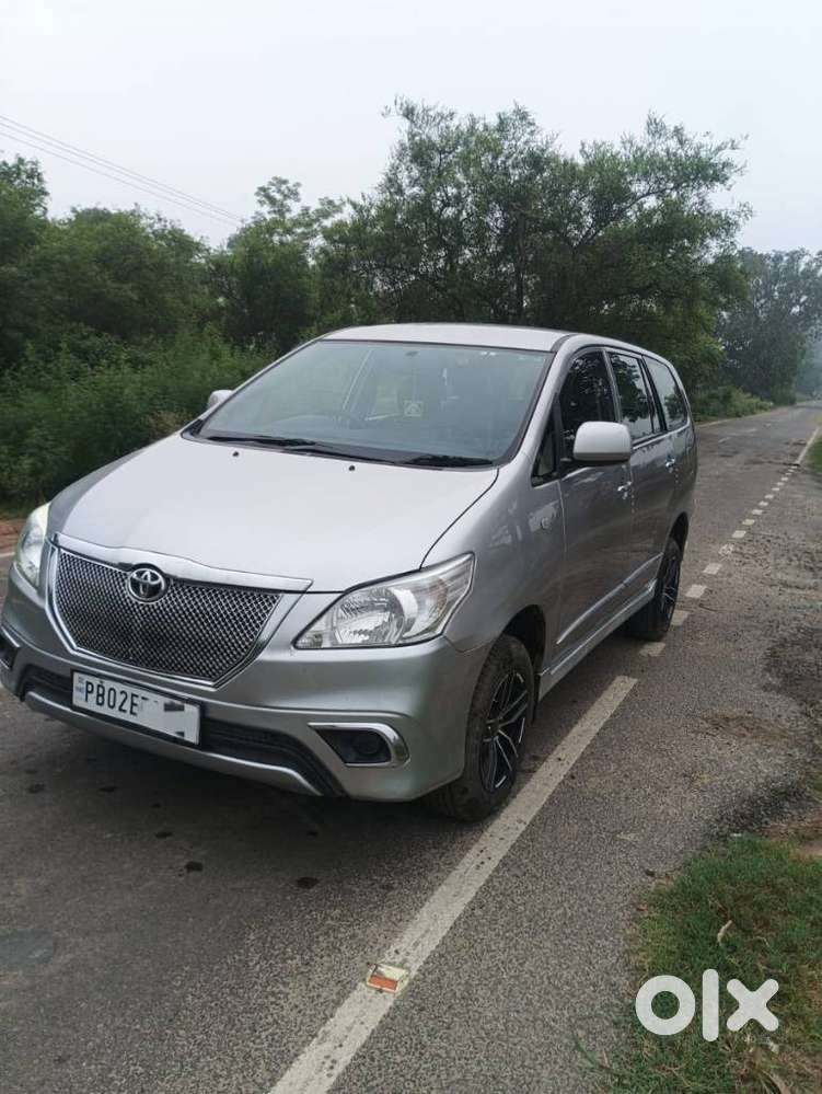 Toyota Innova Crysta, 2016, Diesel