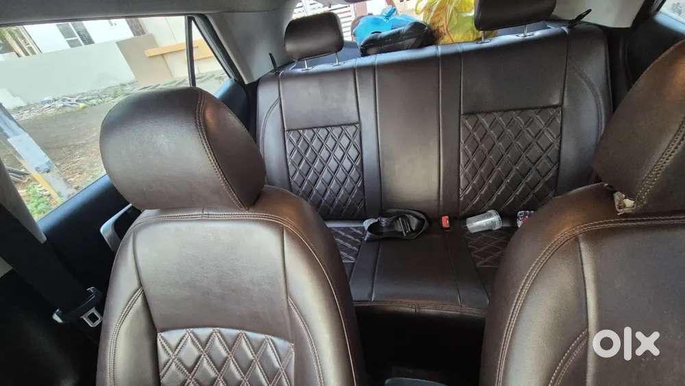 Hyundai Venue 2021 Petrol 38000 Km Driven