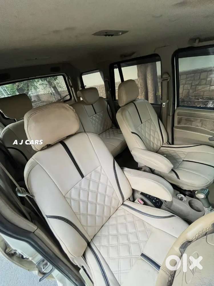 Mahindra Scorpio Classic 2011
