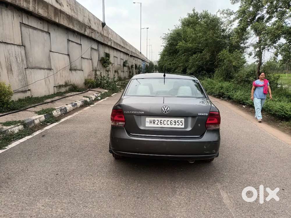Volkswagen Vento 2013 December. 2nd Owner..petrol.89000 Km Running