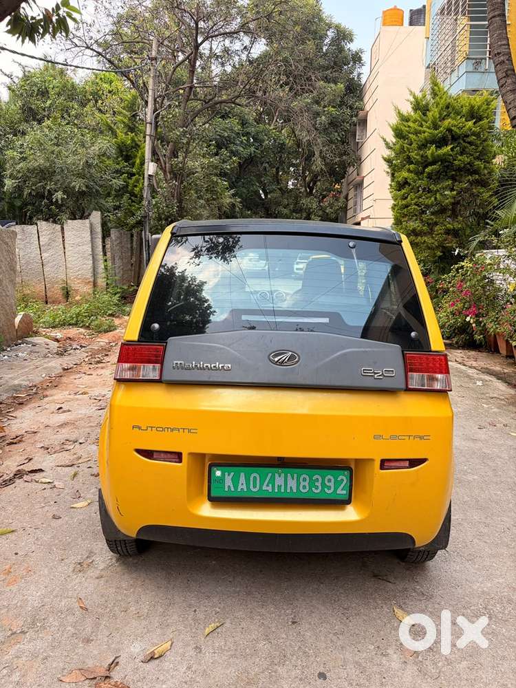 Mahindra E2o Electric 27403 Km Driven
