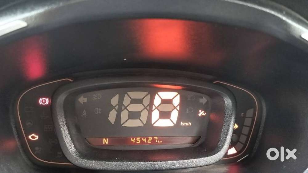 Renault Kwid Rxt Amt Climber (automatic), 2018, Petrol