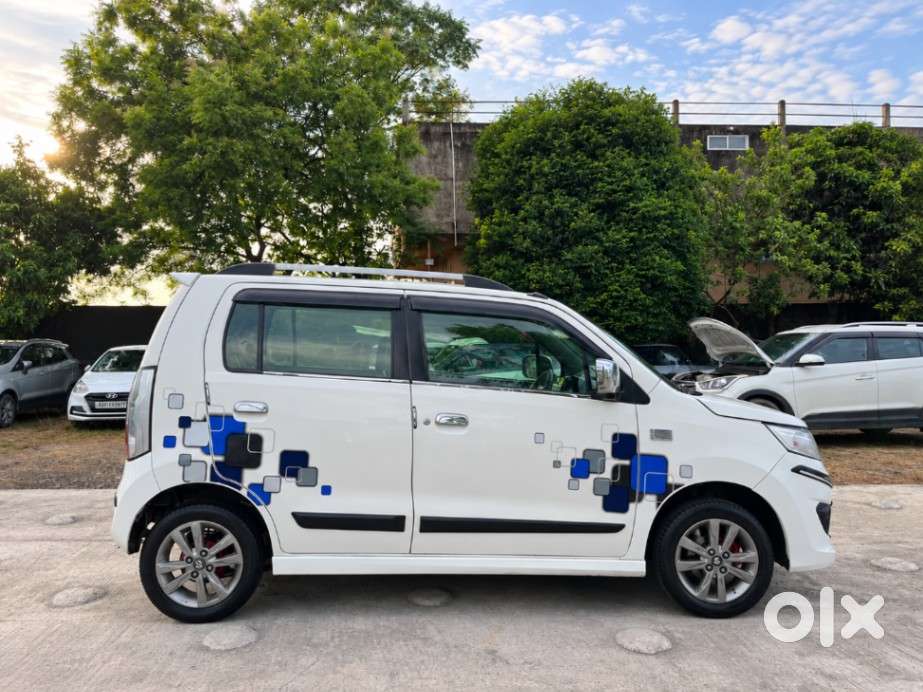 Maruti Suzuki Wagon R Stingray Vxi, 2015, Petrol
