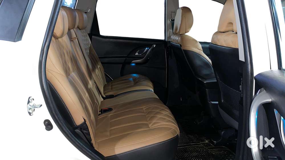 Mahindra Xuv500 W7 At, 2021, Diesel