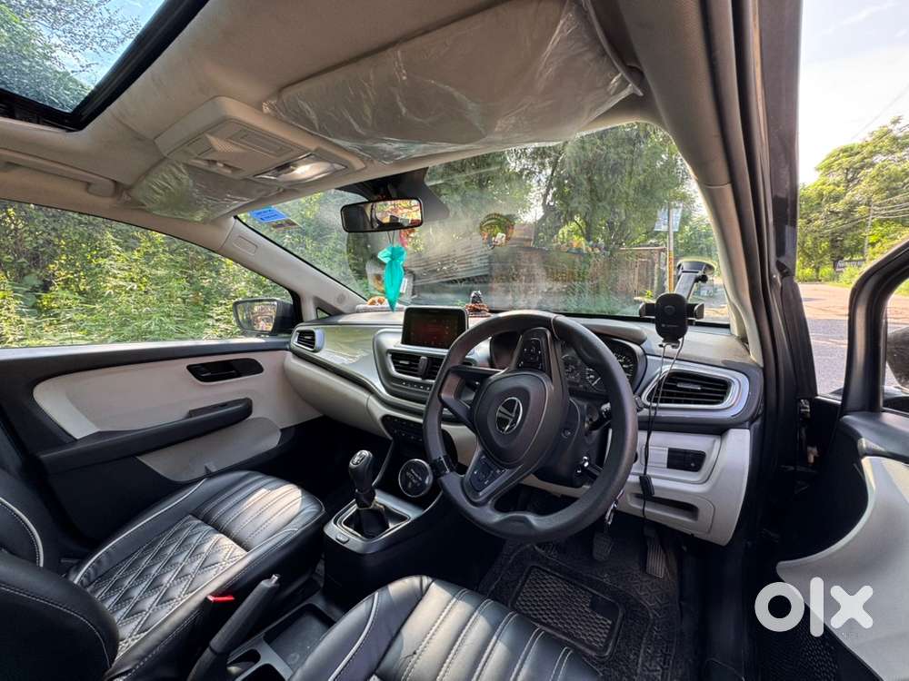 Tata Altroz Petrol Manual 2024