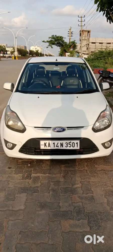 Ford Figo 2011 Diesel 132000 Km Driven