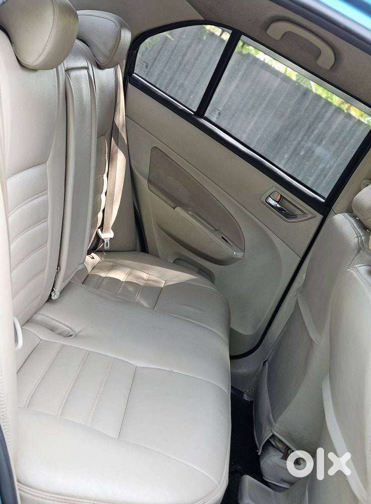 Maruti Suzuki Swift Dzire Zdi Bsiv, 2013, Diesel