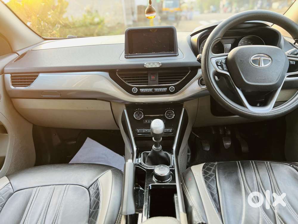 Tata Nexon 1.2 Revotron Xz Plus, 2017, Petrol