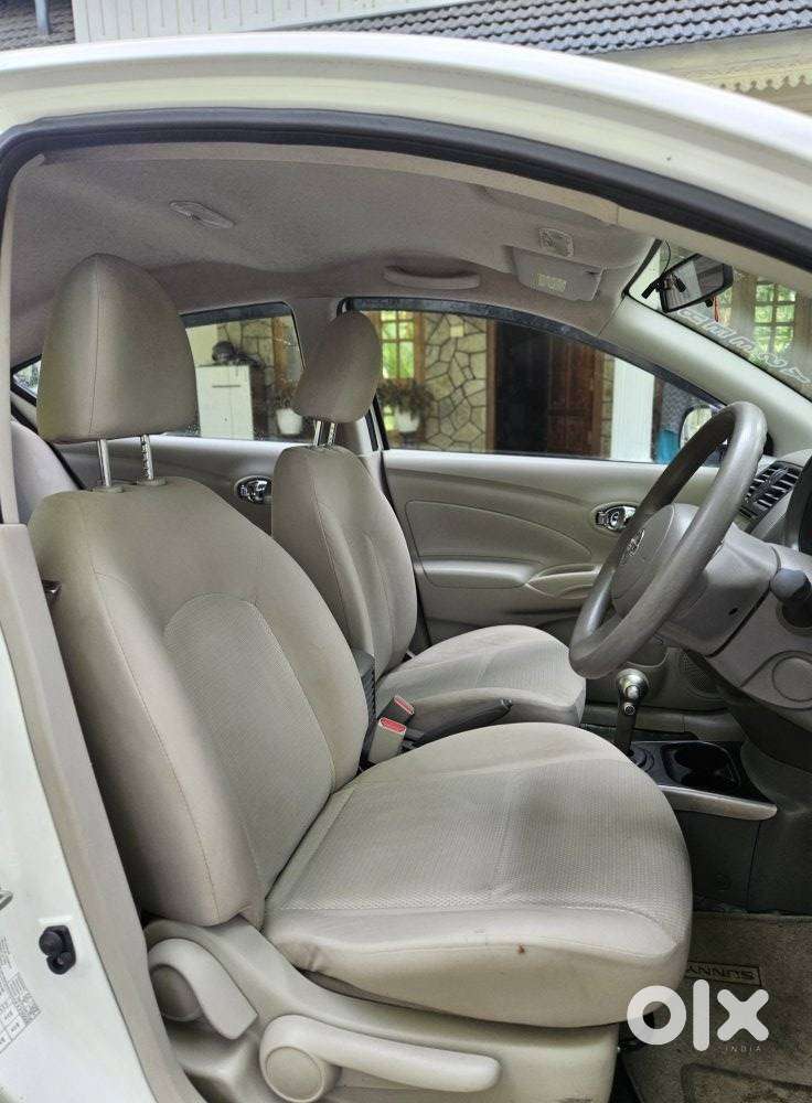 Nissan Sunny Xv, 2013, Petrol