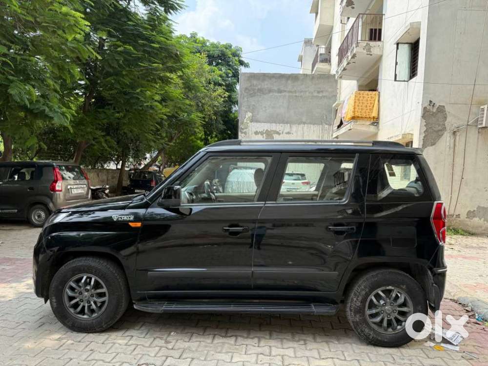 Mahindra Tuv 300 T10, 2018, Diesel