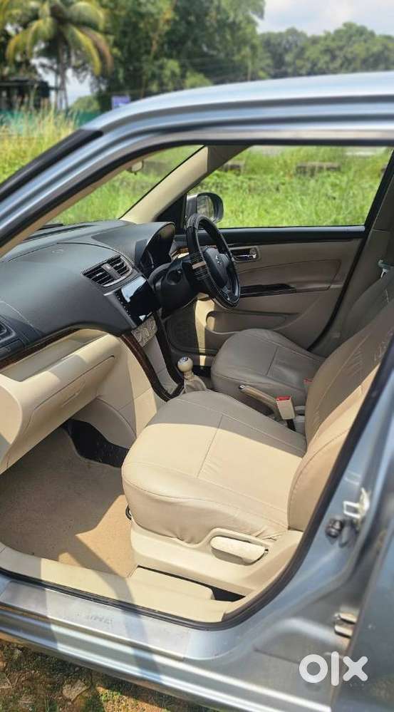 Maruti Suzuki Swift Dzire 1.2 Vxi Bsiv, 2014, Petrol