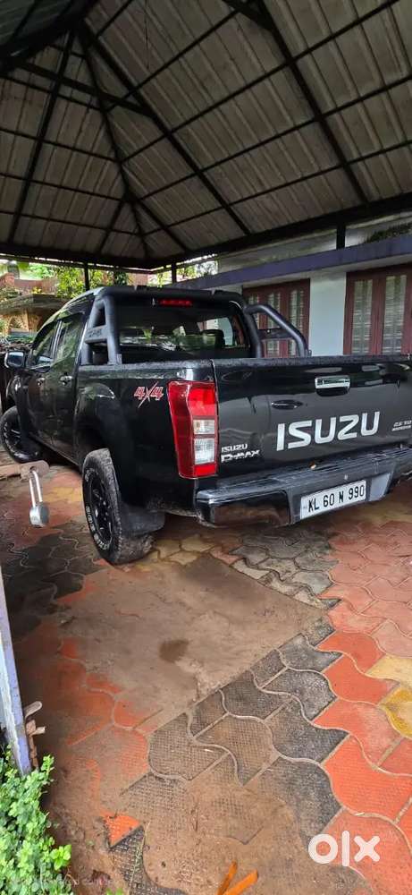 Isuzu D-max V-cross 2017