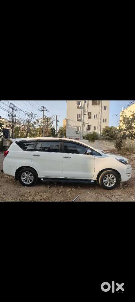 Toyota Innova Crysta 2017