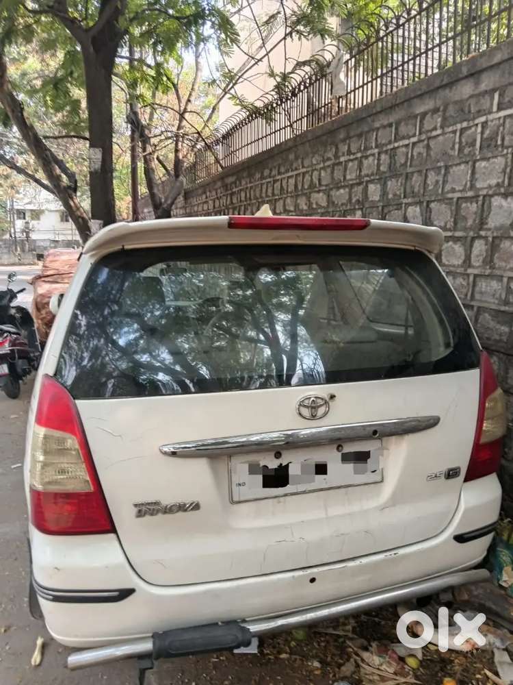 Toyota Innova 2.5 E 2006