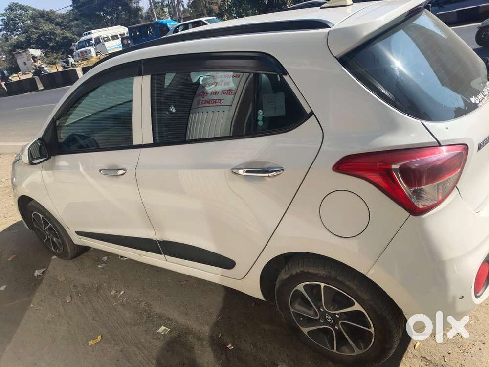 Hyundai Grand I10 Asta Option, 2017
