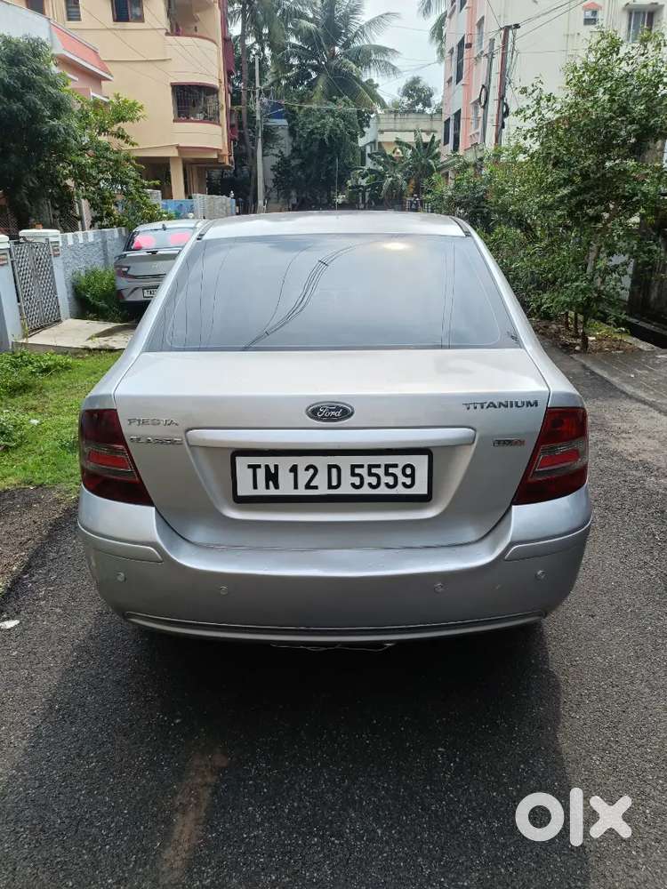 100% Finance Ford Fiesta 2014 Sxi Diesel 115000 Km Driven