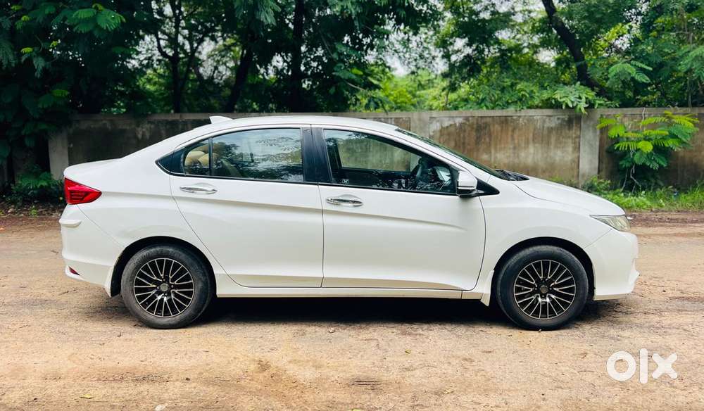 Honda City 1.5 V Mt, 2015, Petrol