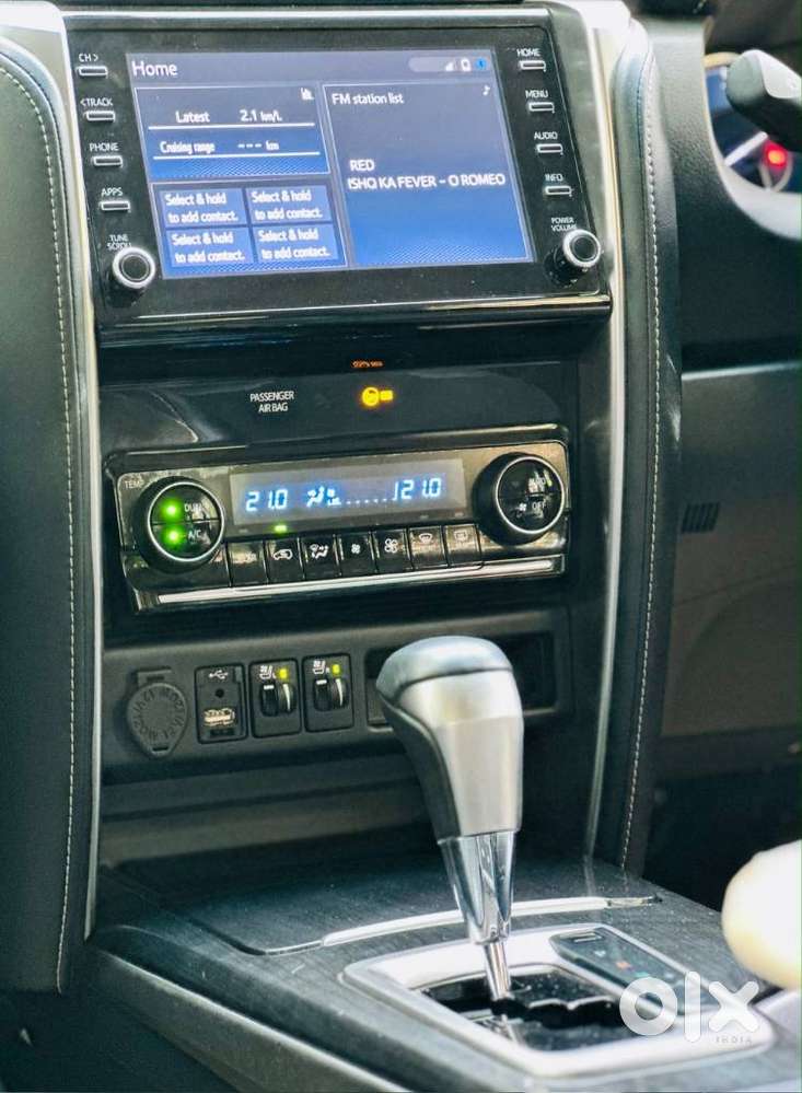 Toyota Fortuner 4x2 At 2.7 Petrol, 2022, Petrol