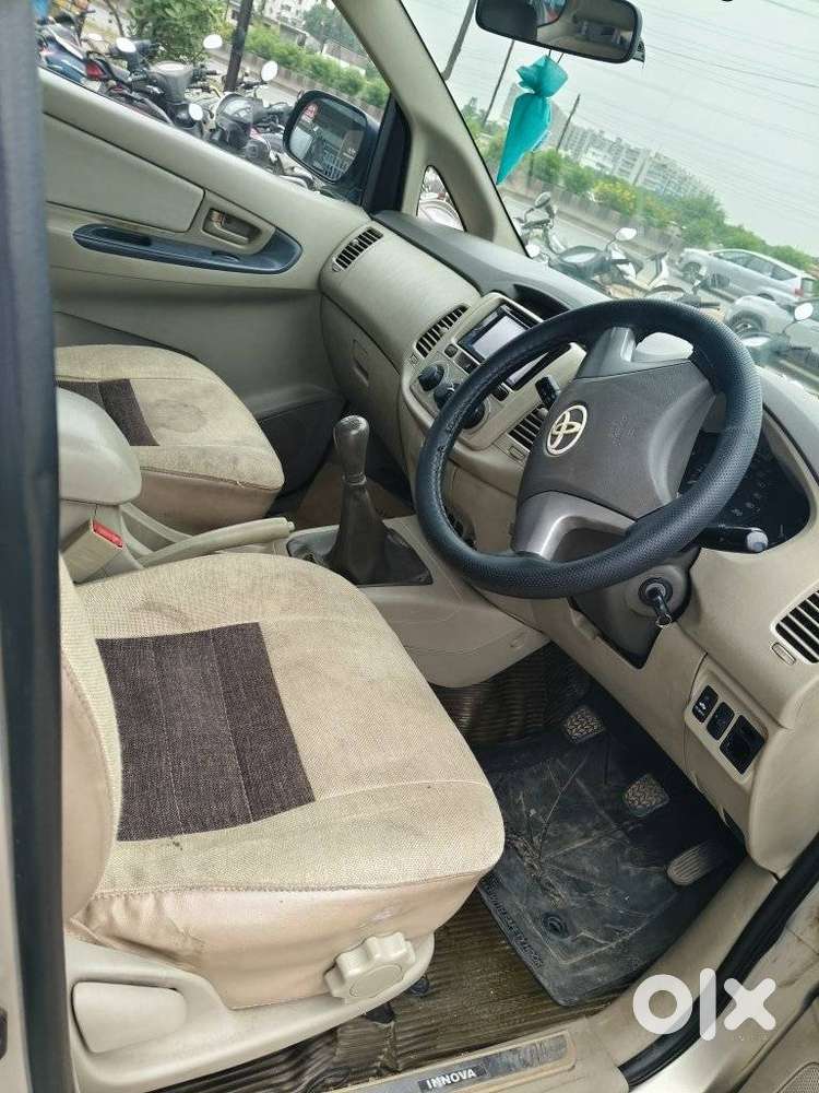 Toyota Innova 2.5 G (diesel) 7 Seater, 2013, Diesel