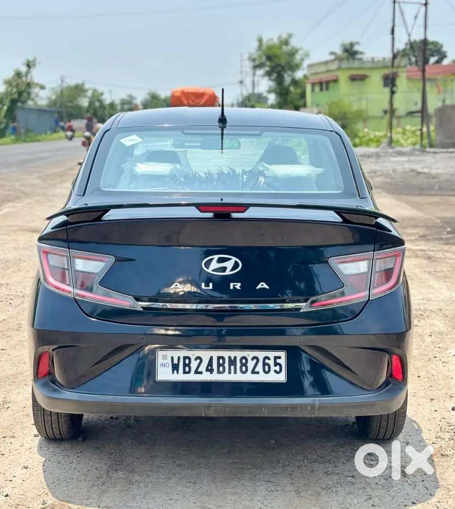 Aura S Cng Petrol