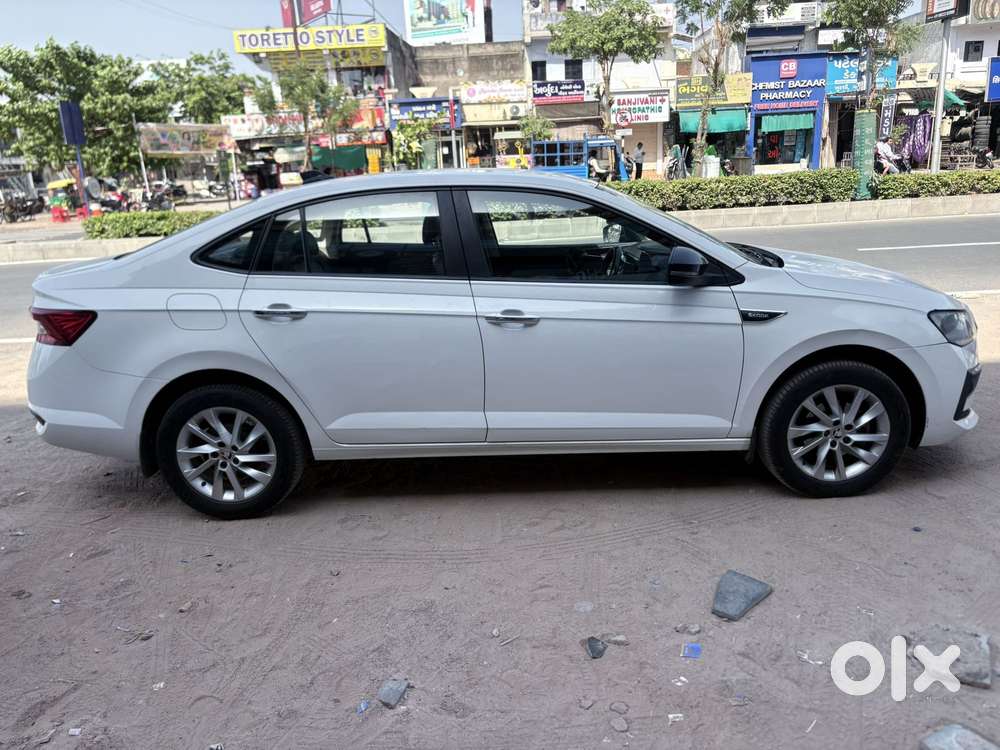 Skoda Slavia Ambition 1.0l Tsi Mt, 2022, Petrol