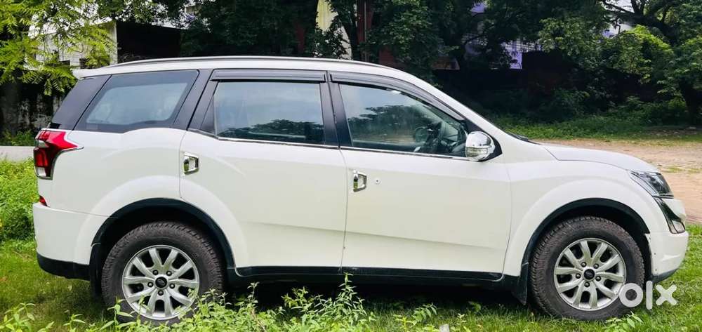 Mahindra Xuv500 W9 1.99, 2020, Diesel