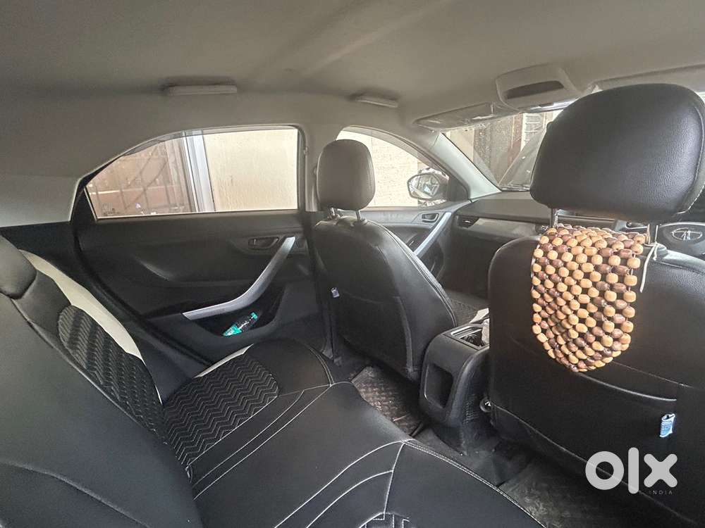 Tata Nexon Xm Petrol 2020