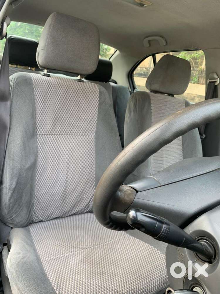 Maruti Suzuki Swift Dzire Vxi(o) Mt, 2011, Petrol