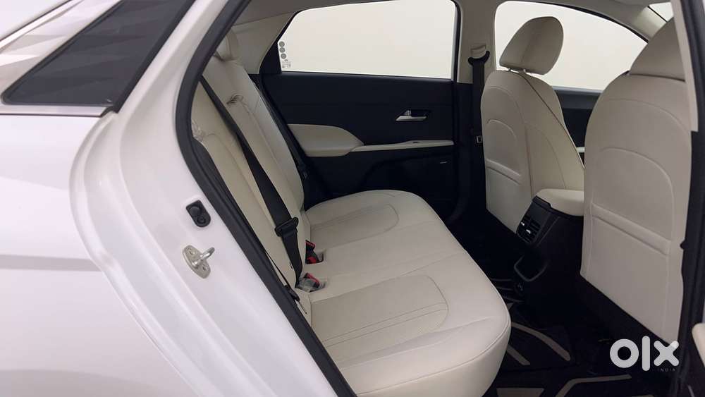 Hyundai Verna 1.5 Sx (o) Petrol Mt, 2024, Petrol