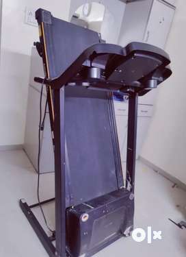 Aerofit treadmill af 807 price hot sale