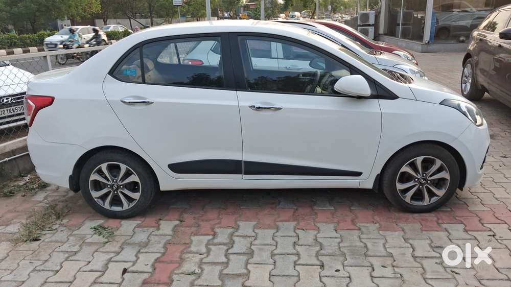 Hyundai Xcent, 2016, Petrol