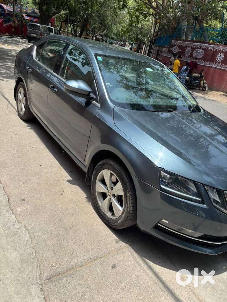 Skoda Octavia 1.8 Tsi At Style, 2018, Petrol