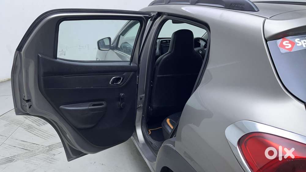 Renault Kwid 2019-ongoing 1.0 Rxt Amt (o), 2018, Petrol